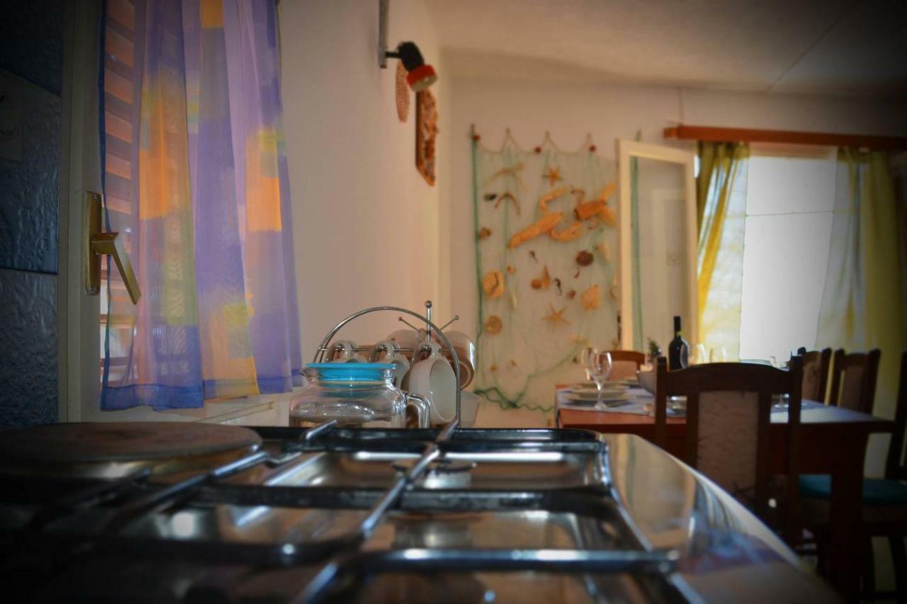 Holiday House Maretta - Apartment No 1 Lukovo Sugarje Ngoại thất bức ảnh